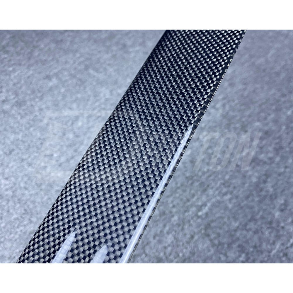 Dry Carbon Fiber Door Sills Scuff Plates Panels For Ferrari 488 GTB Spider 2015-2019