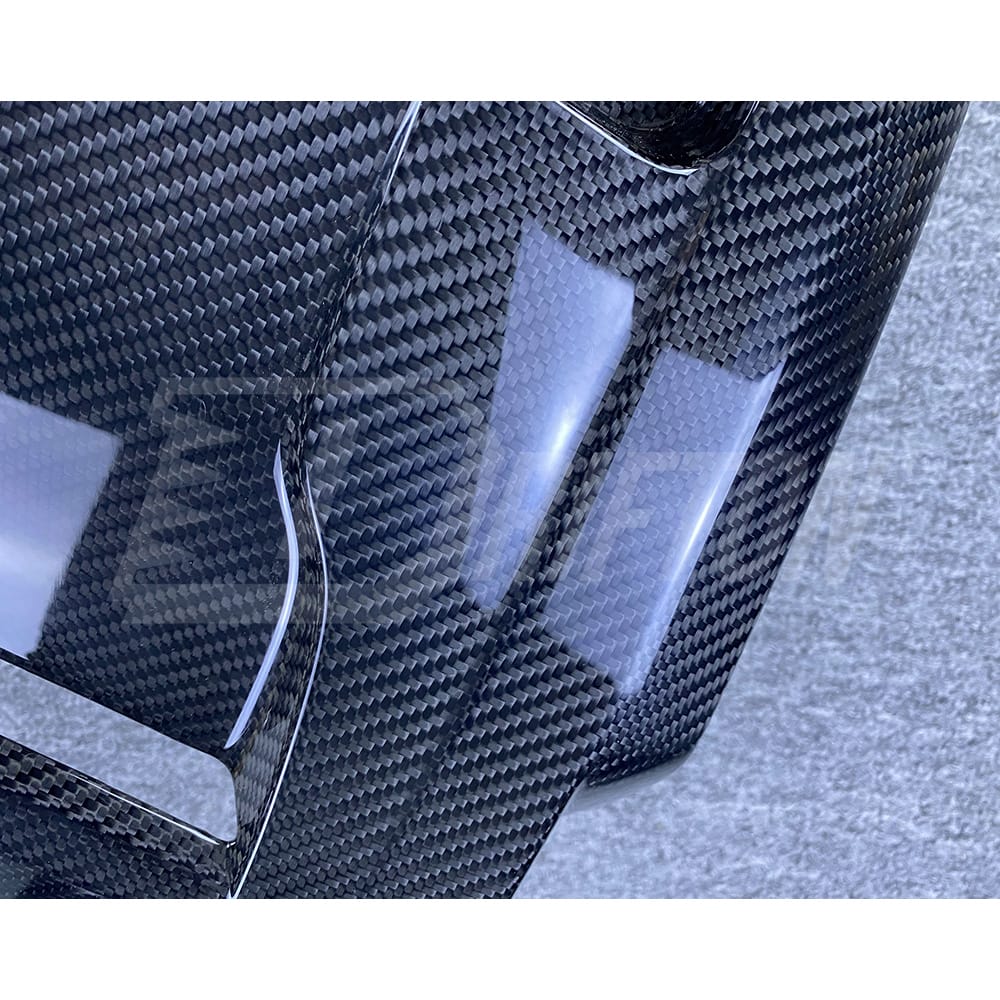 Dry Carbon Fiber Replacement Engine Cover For Audi R8 2016-2019