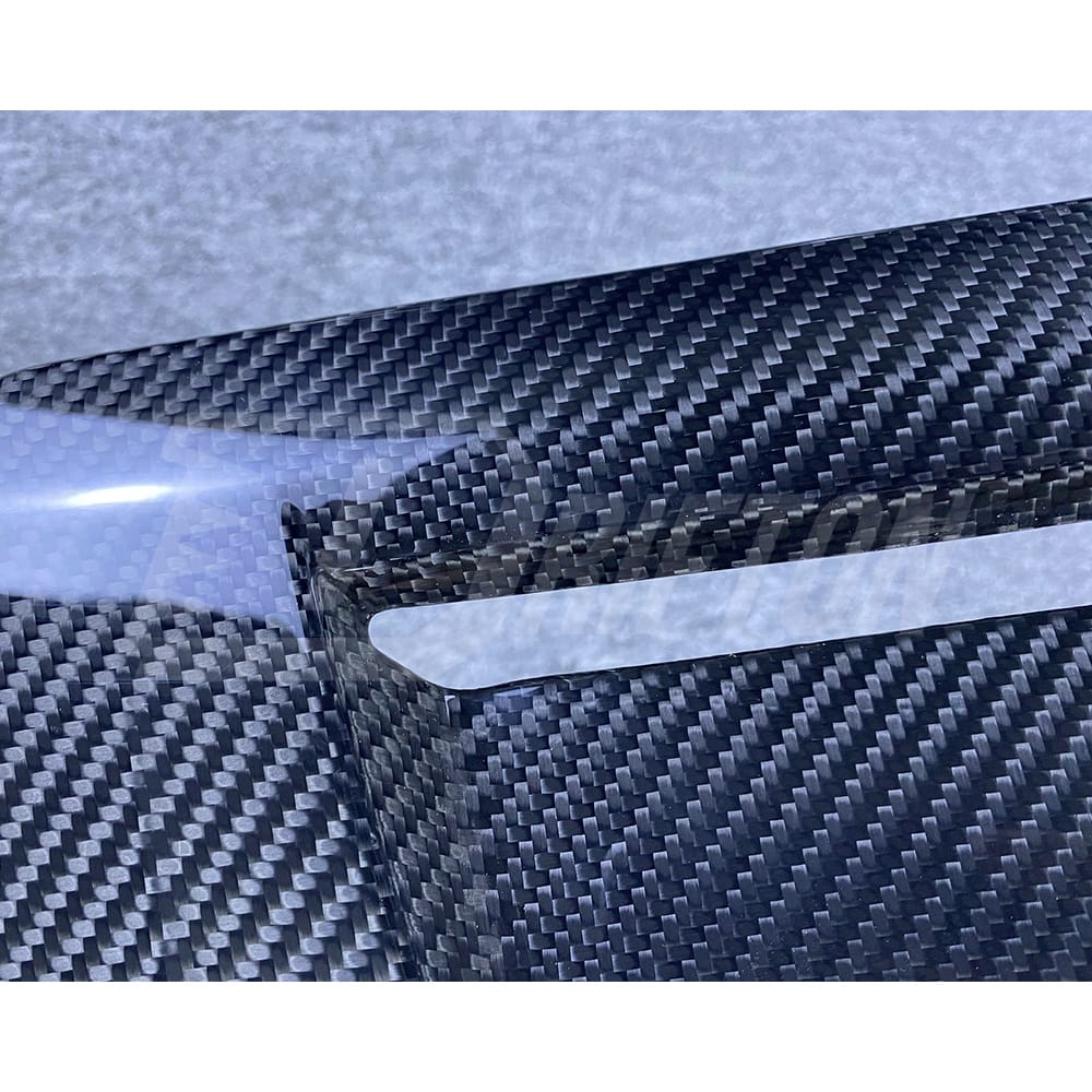 Dry Carbon Fiber Replacement Engine Cover For Audi R8 2016-2019