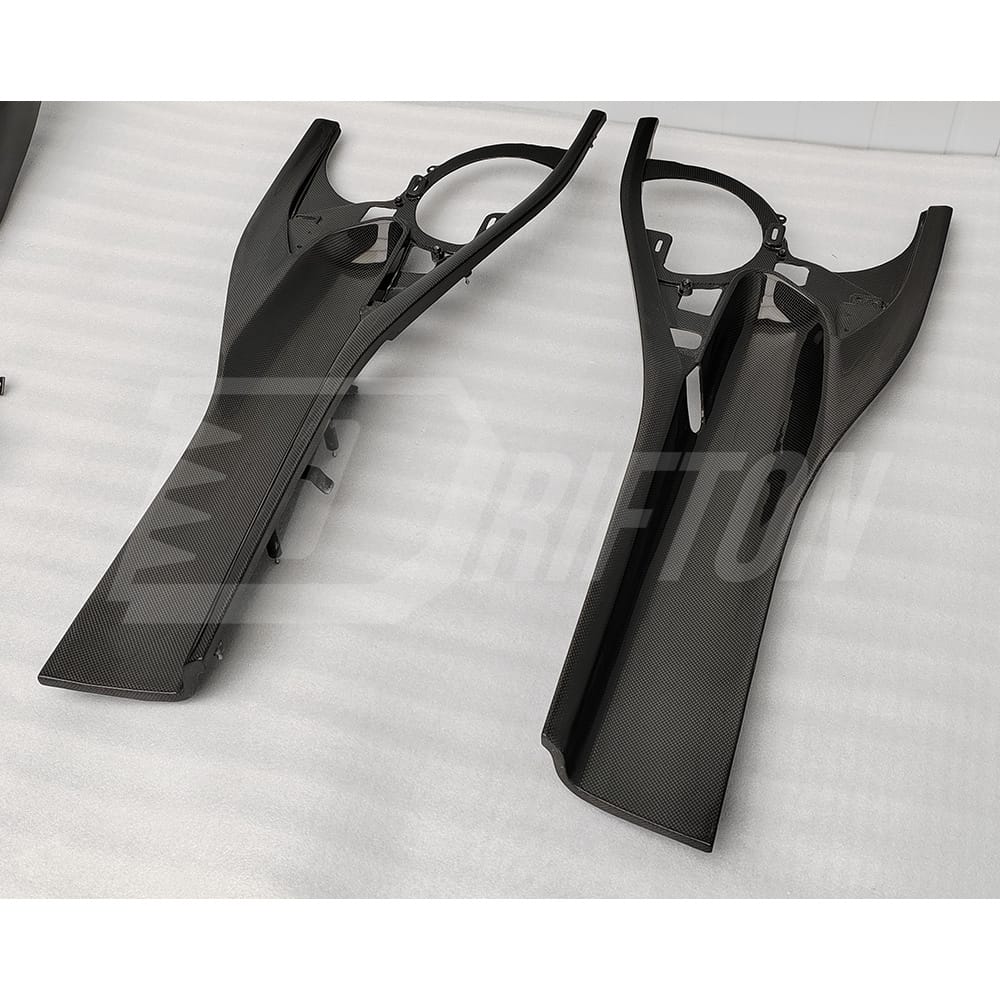 Dry Carbon Fiber Inner Door Panel For Ferrari 812 Superfast GTS 2017-2023