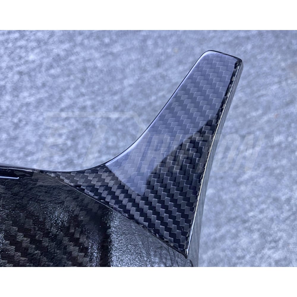 M Style Dry Carbon Fiber Replacement Mirror Cover For BMW X5 G05 2019-2023
