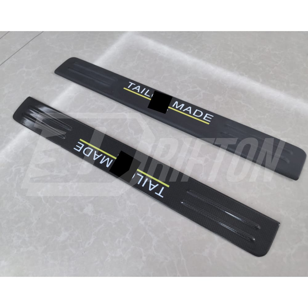 TailorMade Pattern Dry Carbon Fiber Door Sills Scuff Plates Panels For Ferrari SF90