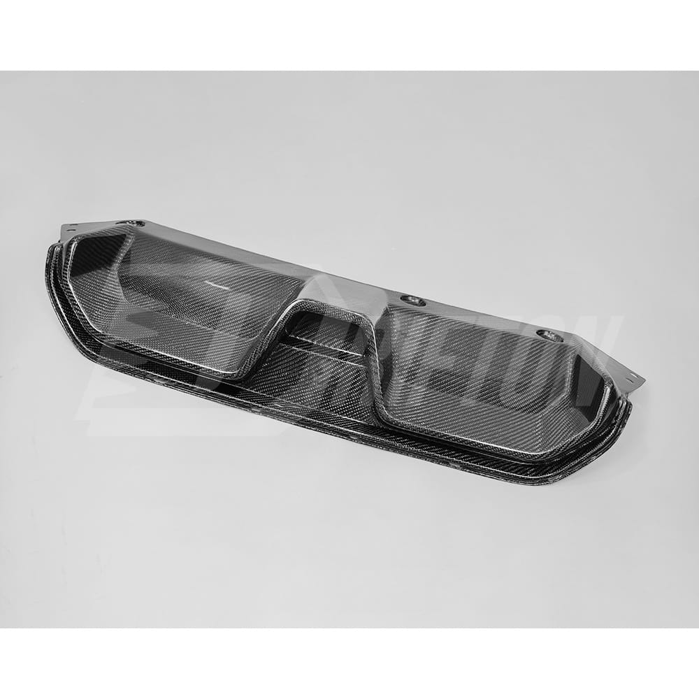 CS Style Carbon Fiber Rear Diffuser For BMW 5 Series F90 M5 2017-2023