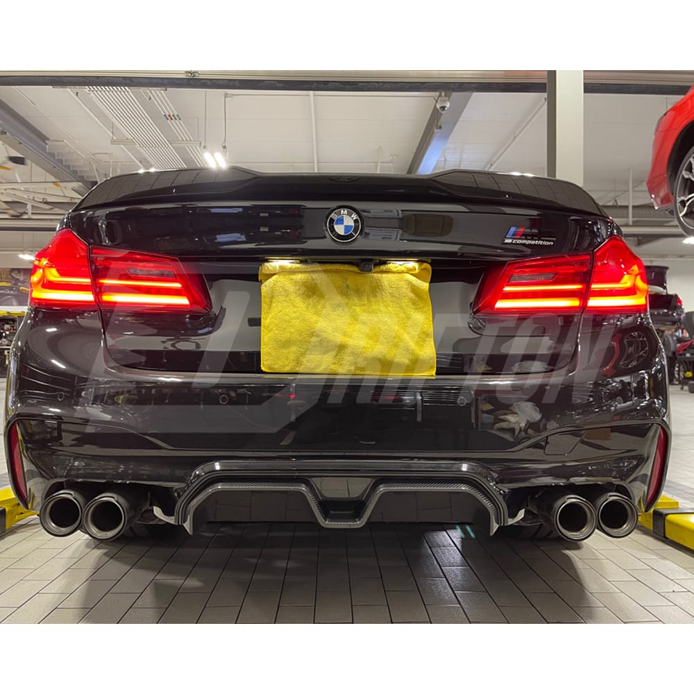 CS Style Carbon Fiber Rear Diffuser For BMW 5 Series F90 M5 2017-2023