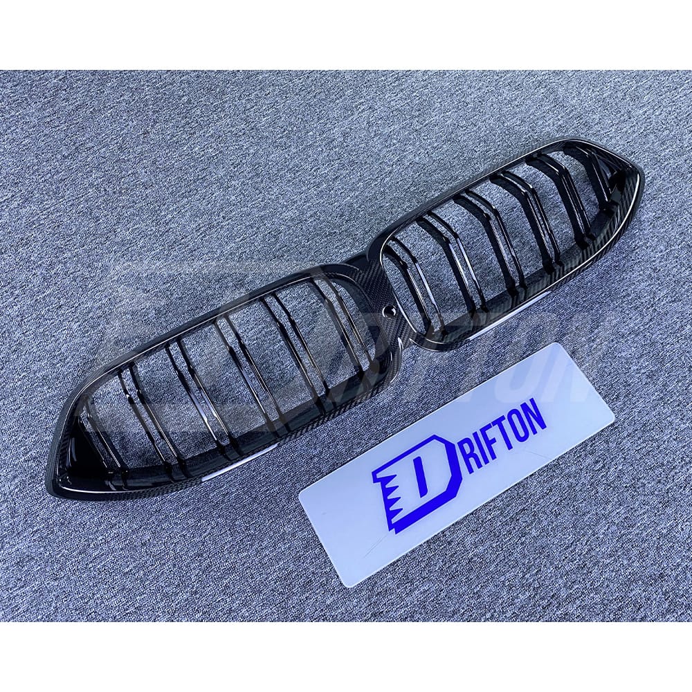 Double Slat Style Dry Carbon Fiber Front Grille For BMW M8 F90 F91 F92 F93 2020-2024