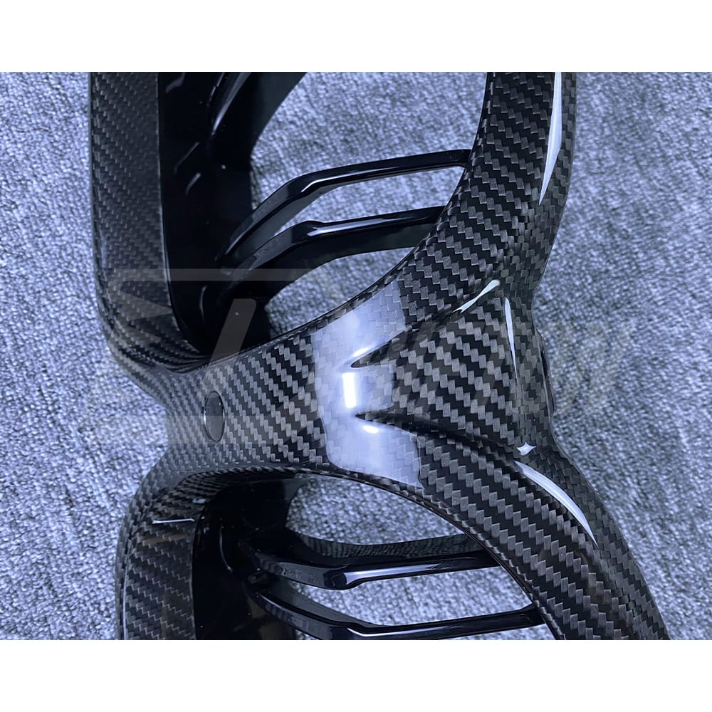 Double Slat Style Dry Carbon Fiber Front Grille For BMW M8 F90 F91 F92 F93 2020-2024
