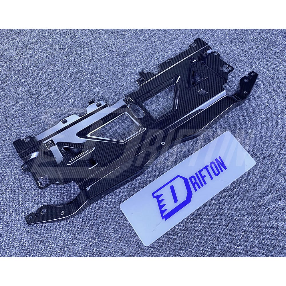 OEM Style Dry Carbon Fiber Cooling Shroud Trim Cover For BMW G82 M4 G80 M3 2020-2024