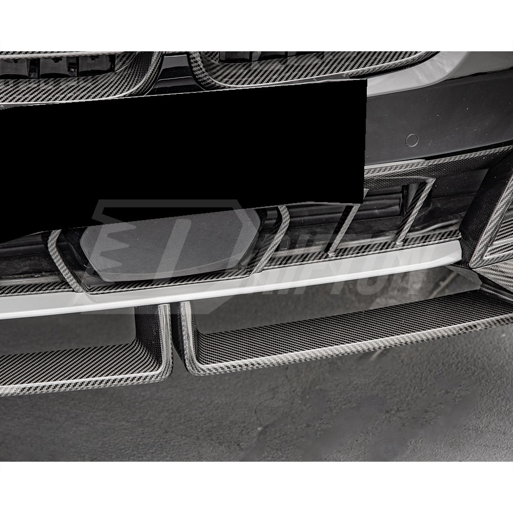 OEM Style Dry Carbon Fiber Front Bumper Center Trim For BMW X5 G05 LCI 2024-On