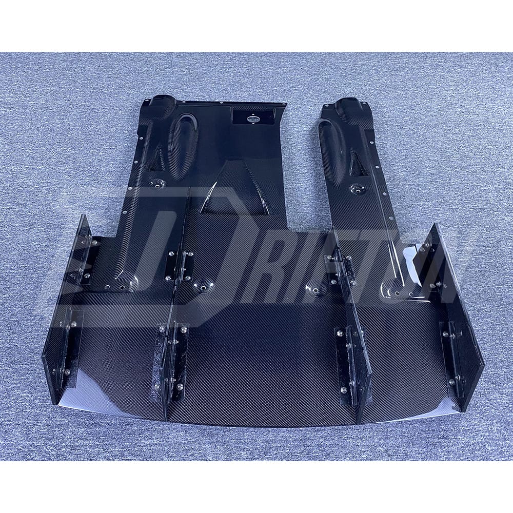 LB V2 Style Carbon Fiber Rear Bumper & Rear Diffuser For Nissan R35 GTR 2008-2016