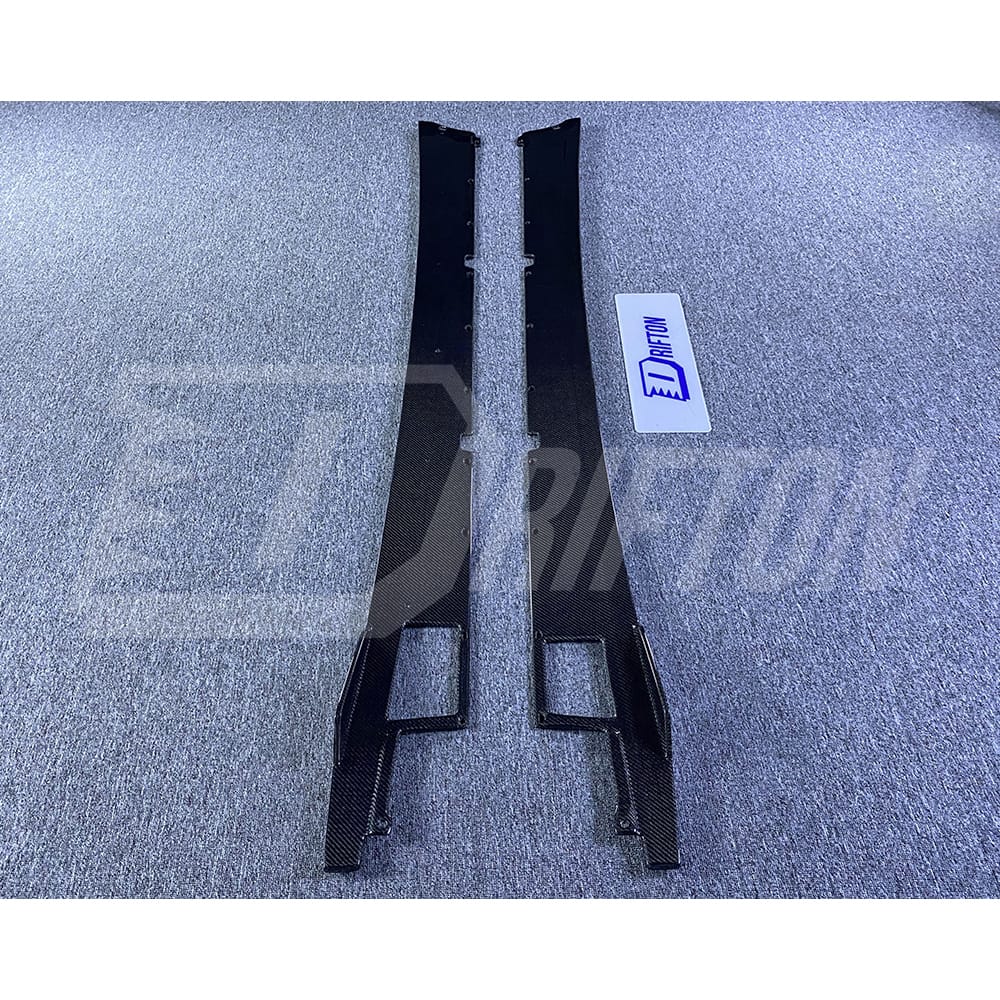 LB Style Carbon Fiber Side Skirt Under Board For Lamborghini Aventador LP750