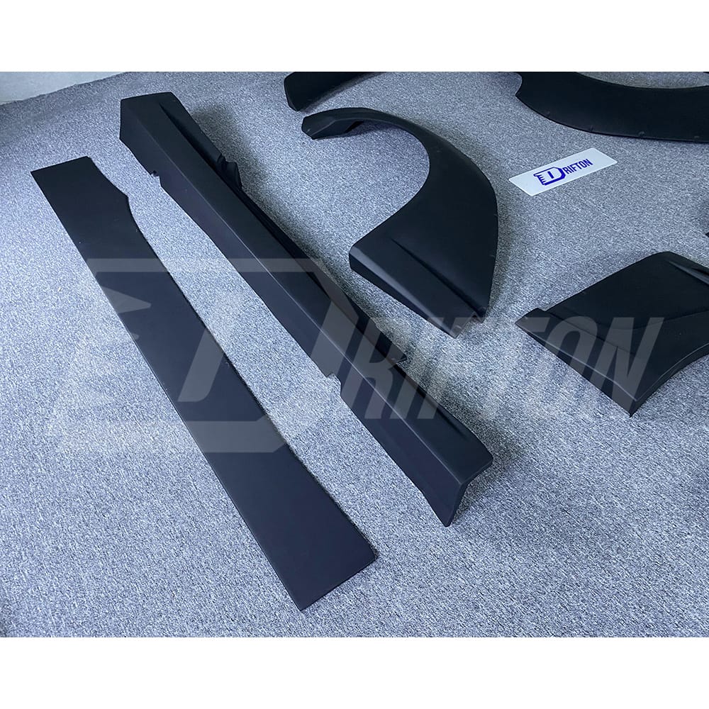 Liberty Walk LB Style Glass Fiber Wide Body Kit For Maserati Granturismo Grancabrio GT GTS GC 2007-2015