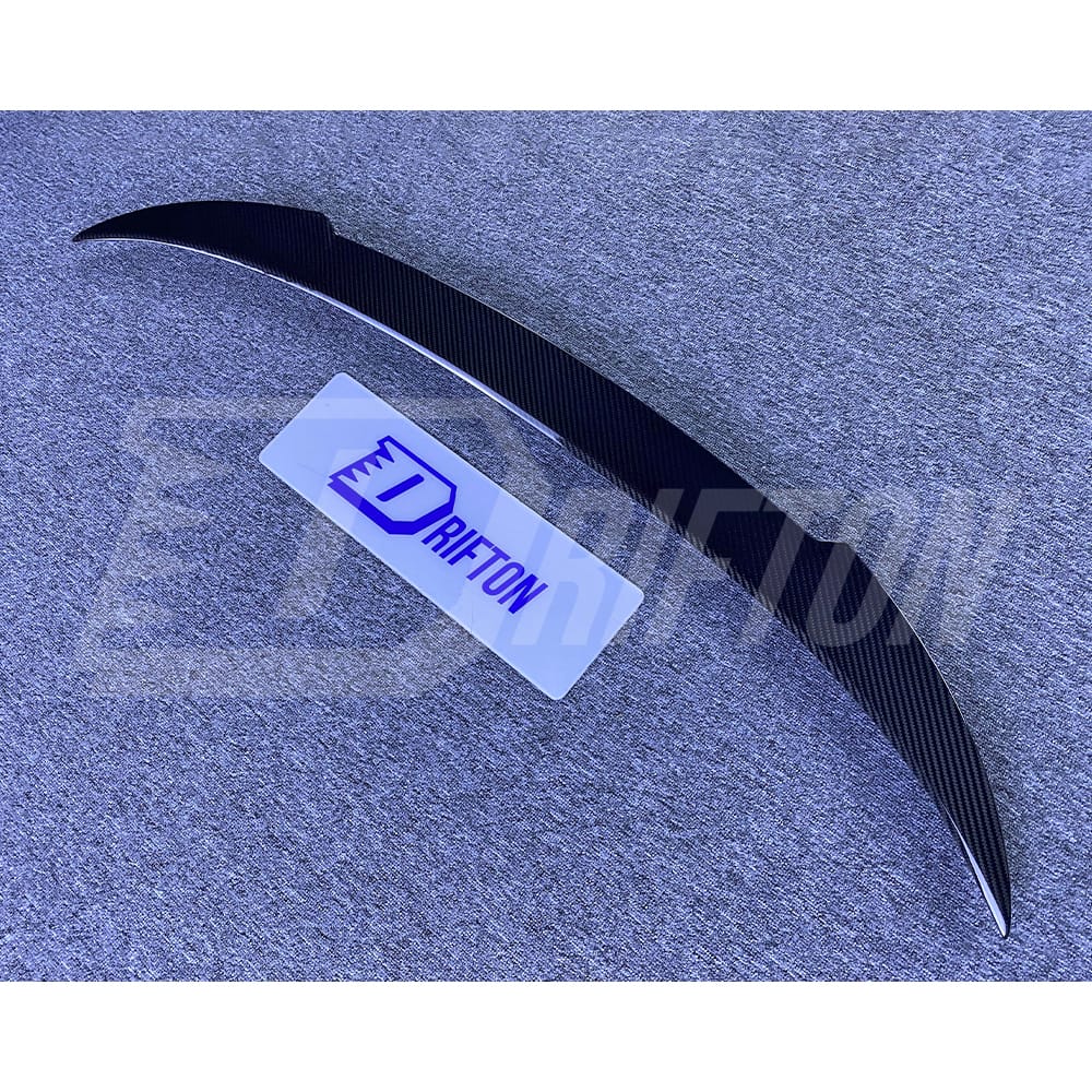 V Style Dry Carbon Fiber Rear Spoiler Trunk Wing For BMW M8 F90 F91 F92 F93 2020-2024