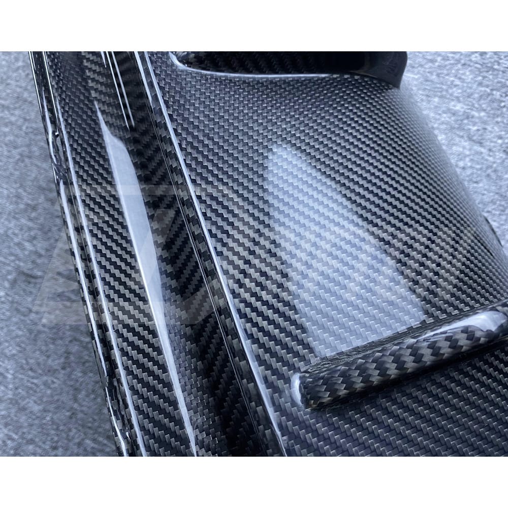 MP Style Dry Carbon Fiber Rear Diffuser For BMW 5 Series F90 M5 2017-2023