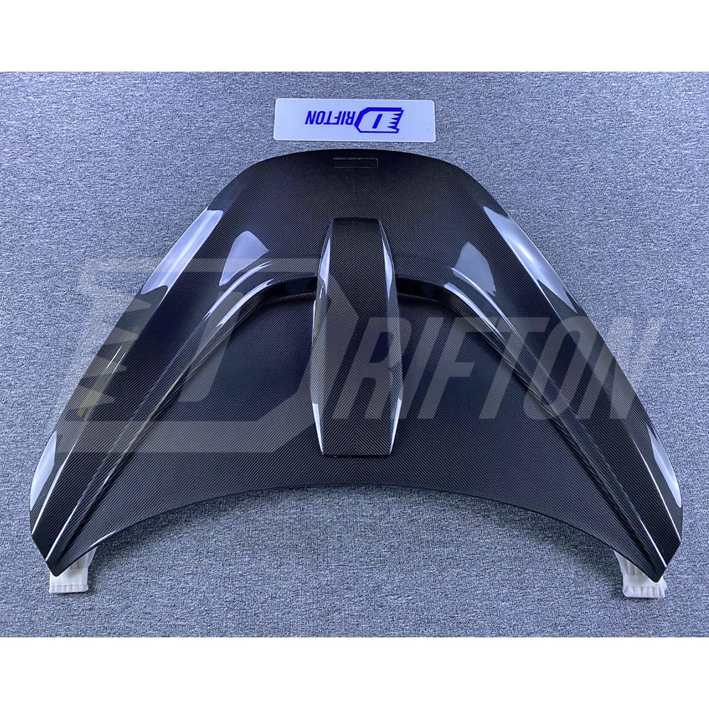 Novitec Style Dry Carbon Fiber Hood For Mclaren 720S