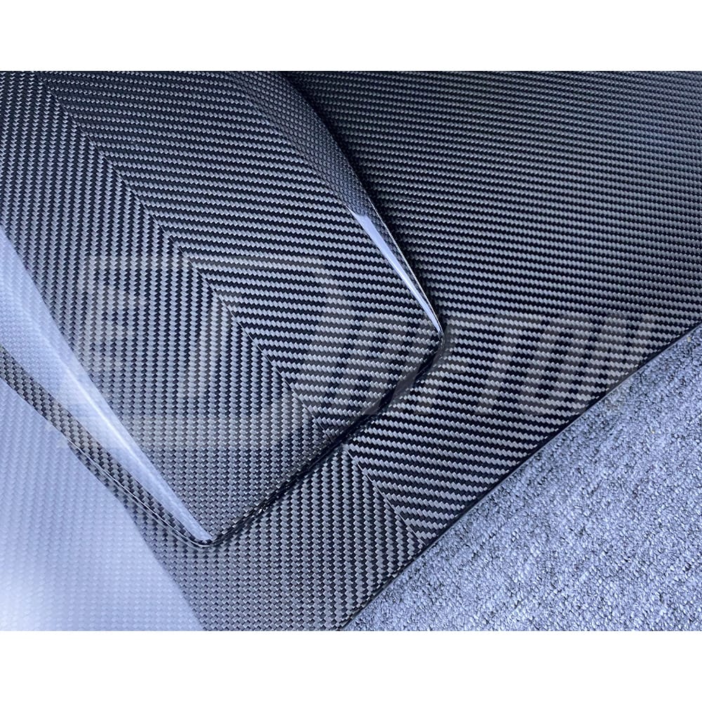 Novitec Style Dry Carbon Fiber Hood For Mclaren 720S