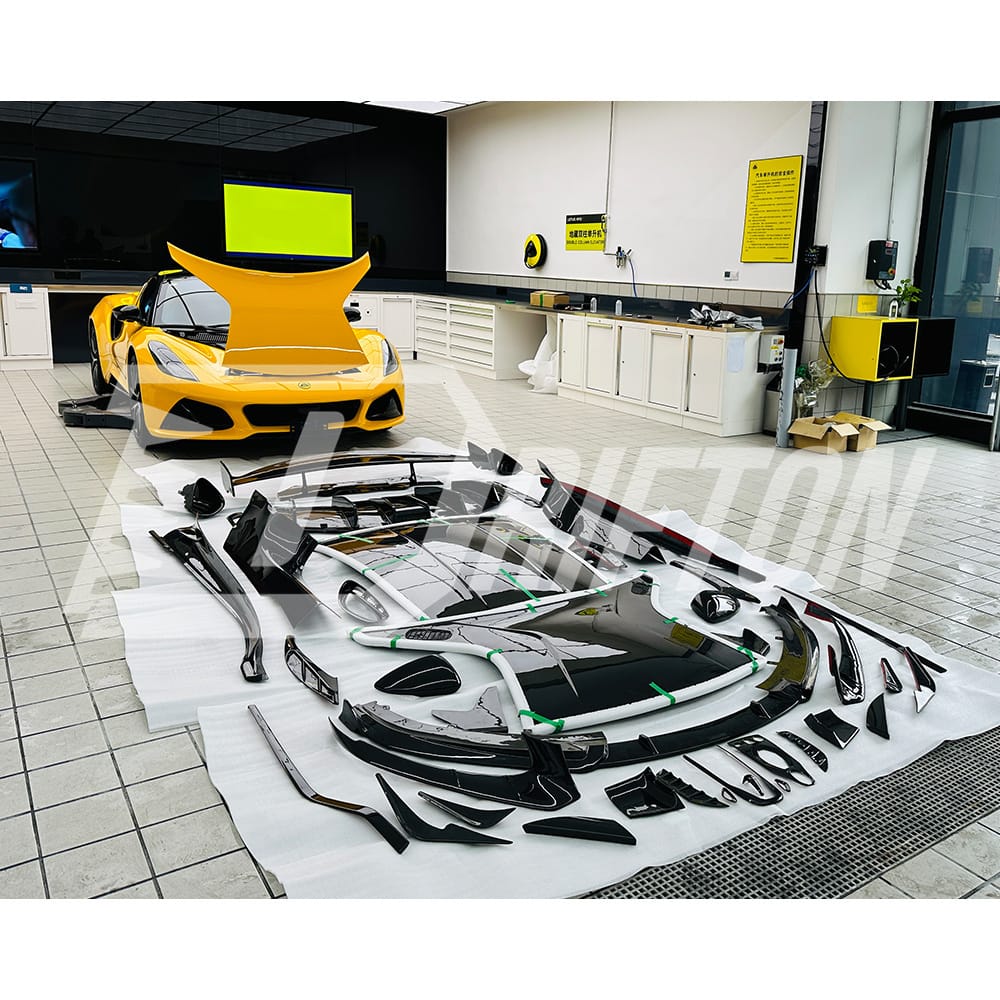 Monotek V1 Style Dry Carbon Fiber Hood For Lotus Emira
