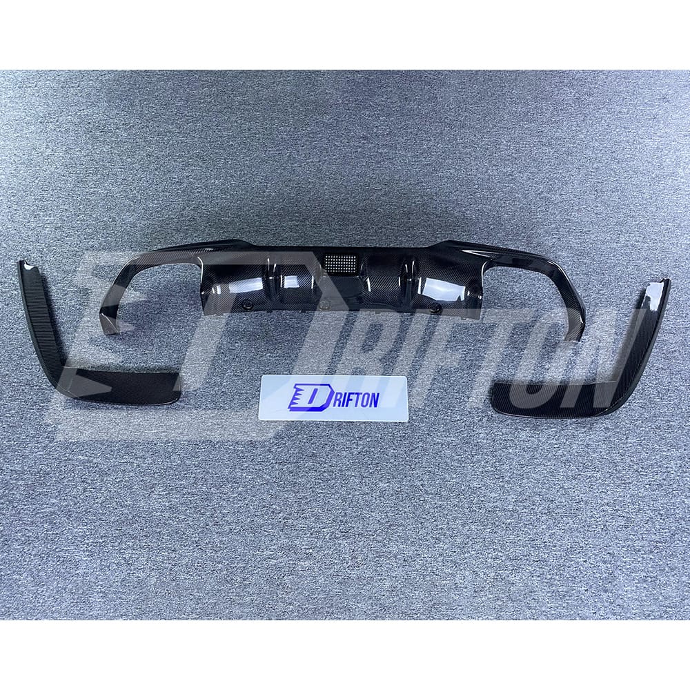 LED Brake Light Carbon Fiber Rear Diffuser For BMW M8 F91 2020-2024