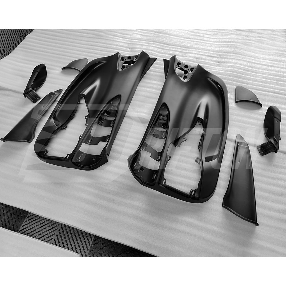 Dry Carbon Fiber Door Panel Interiors Kits For Ferrari SF90