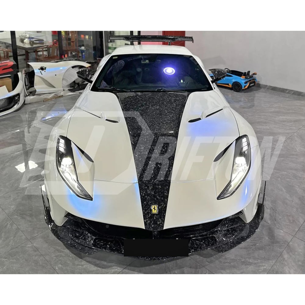 Mansory Stallone Style Dry Carbon Fiber Inner Body Kits For Ferrari 812 Superfast GTS 2017-2023
