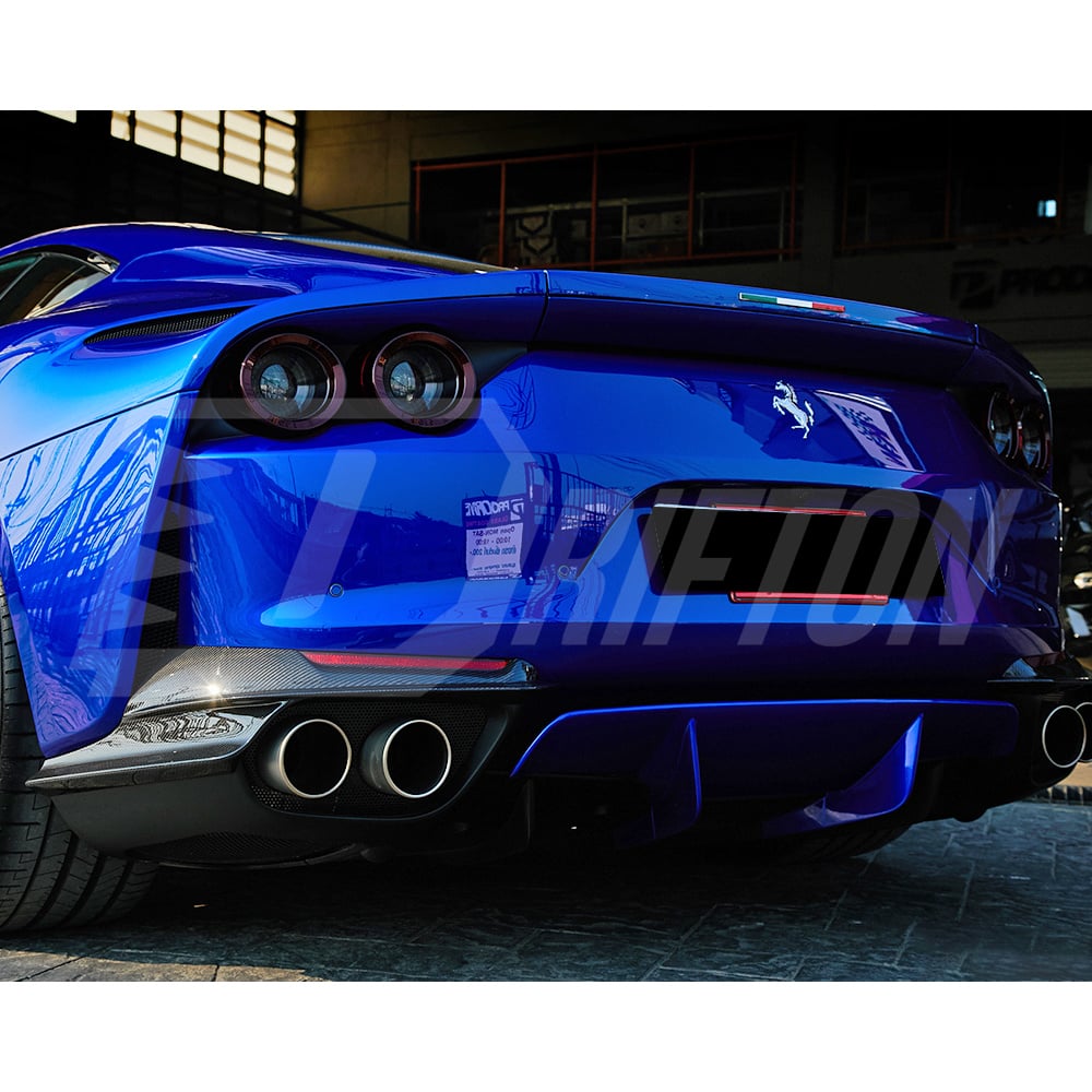 Novitec Style Dry Carbon Fiber Rear Side Splitters For Ferrari 812 Superfast GTS 2017-2023