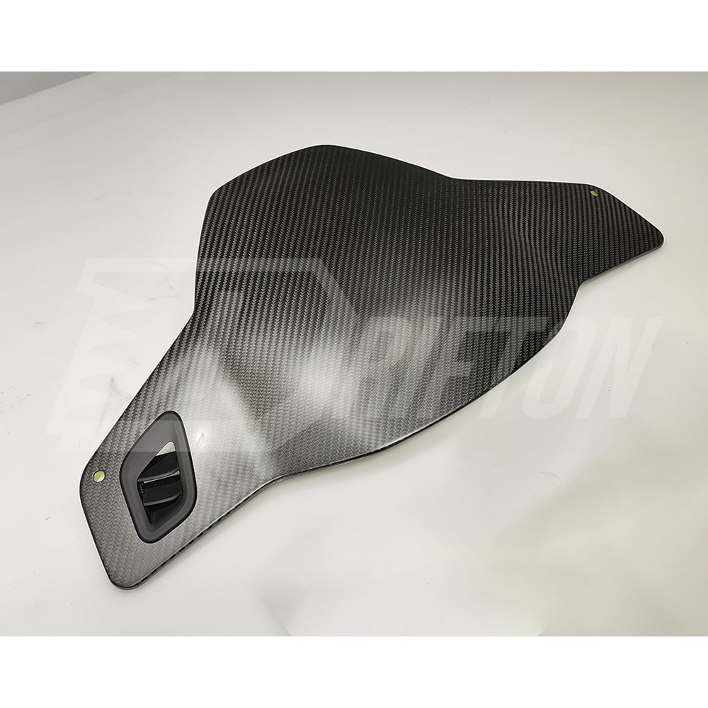 Dry Carbon Fiber Dashboard Cover For Maserati MC20