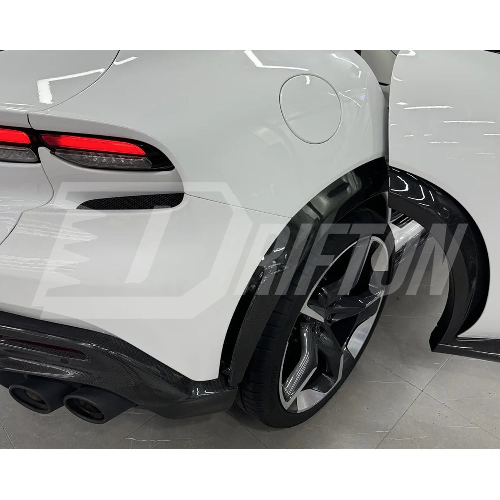 OEM Style Dry Carbon Fiber Rear Diffuser For Ferrari Purosangue FUV