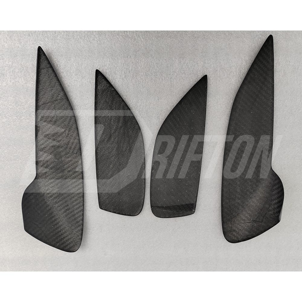 Novitec Style Dry Carbon Fiber Taillights Cover Trim For Ferrari Roma 2020-2025