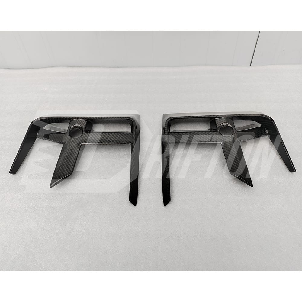 Mansory Style Dry Carbon Fiber Front Bumper Vents Canards For BMW 7 Series G70 2023-ON