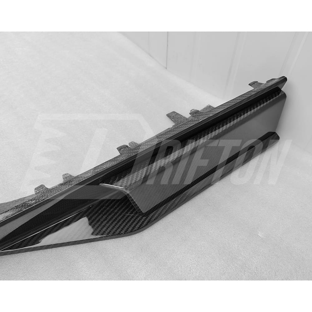 Mansory Style Dry Carbon Fiber Rear Diffuser For BMW 7 Series G70 2023-ON