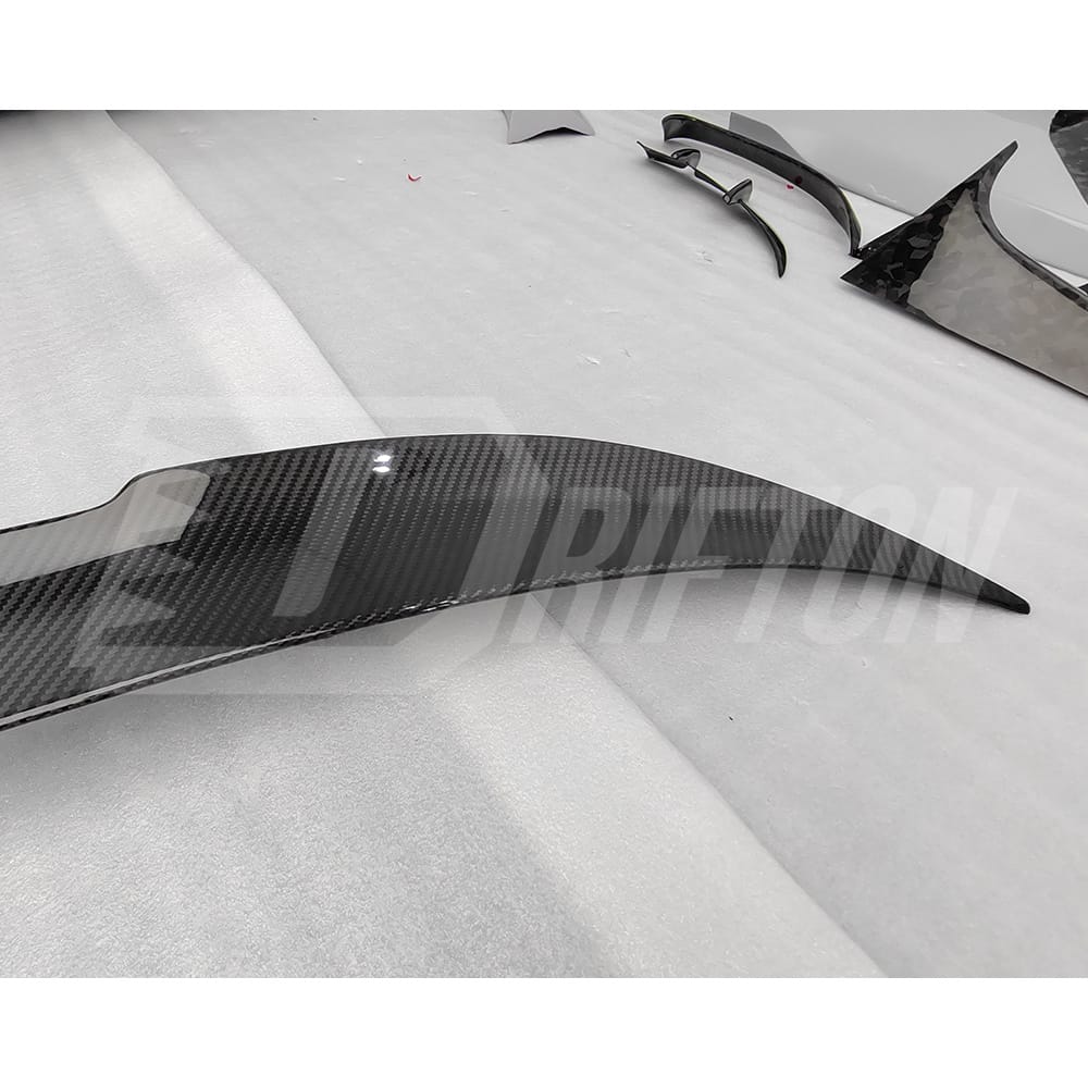 Mansory Style Dry Carbon Fiber Rear Trunk Spoiler For Bentley Bentayga 2020-2024