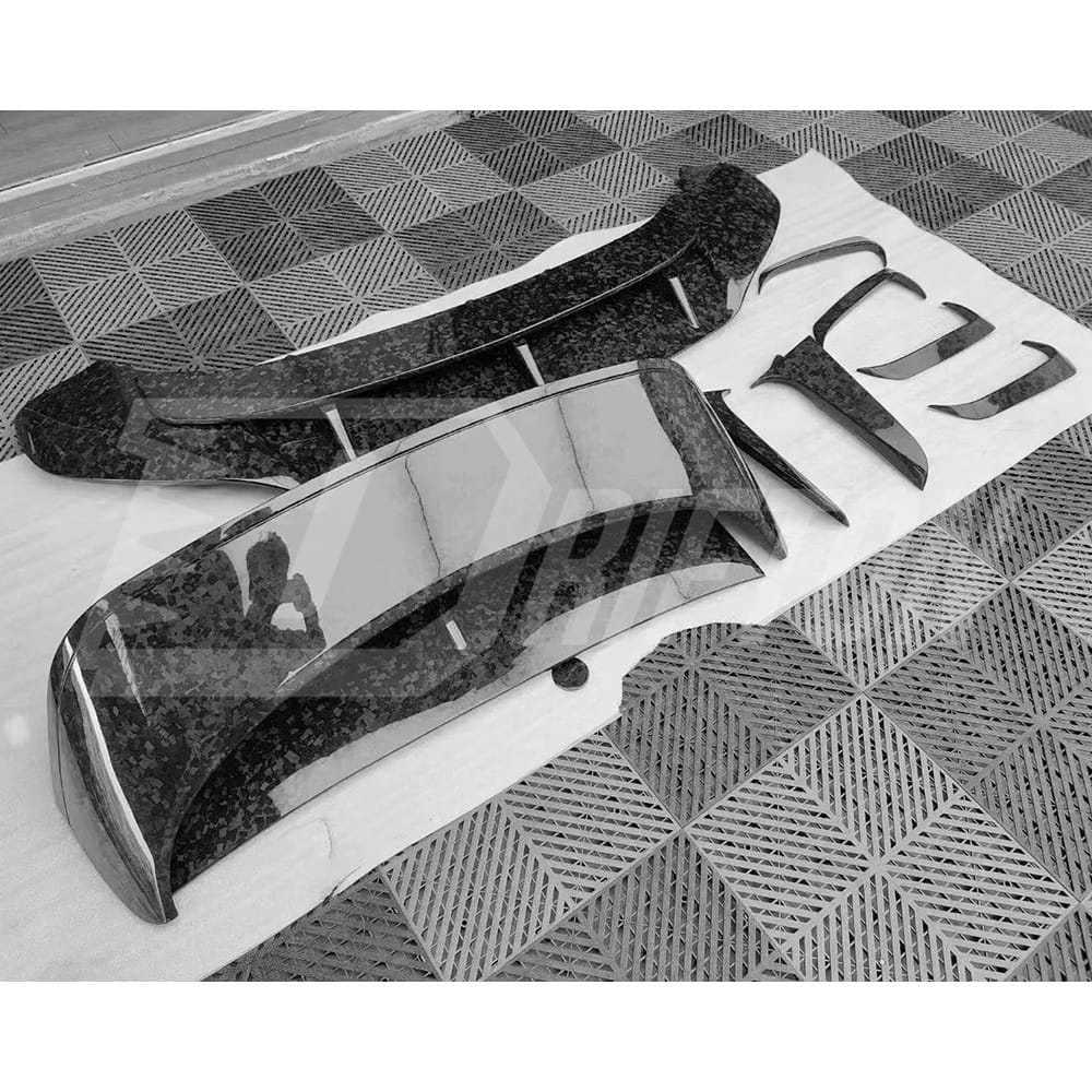 S Style Dry Carbon Fiber Rear Roof Spoiler Wing For Bentley Bentayga 2020-2024