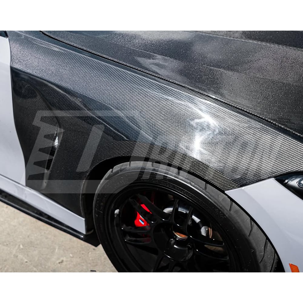 Vented Style Carbon Fiber Fenders For BMW 3 Series G20 2019-2025