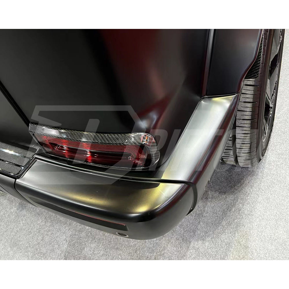 Dry Carbon Fiber Rear Tail Lihgt Frame Cover For Mercedes Benz G-Class W465 G63 AMG 2024-ON