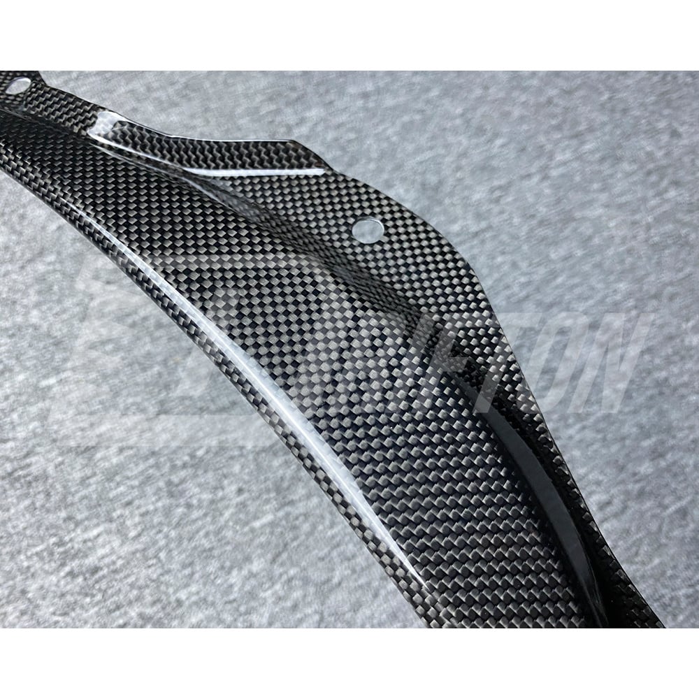 OEM Style Dry Carbon Fiber Front Side Air Inlet Trims For Ferrari SF90