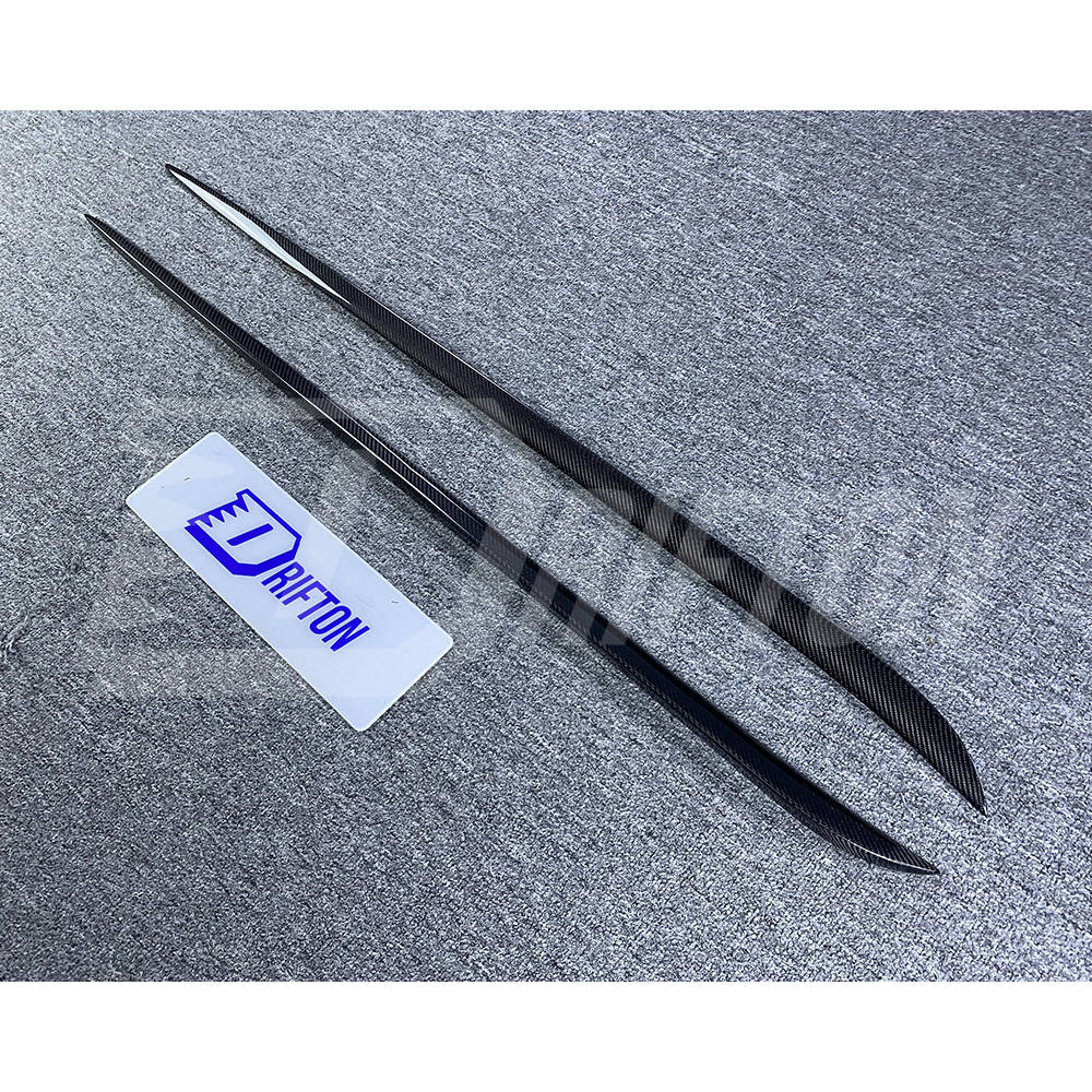 OEM Style Carbon Fiber Side Skirt Trim For Alfa Romeo Giulia Quadrifoglio 2016-2023
