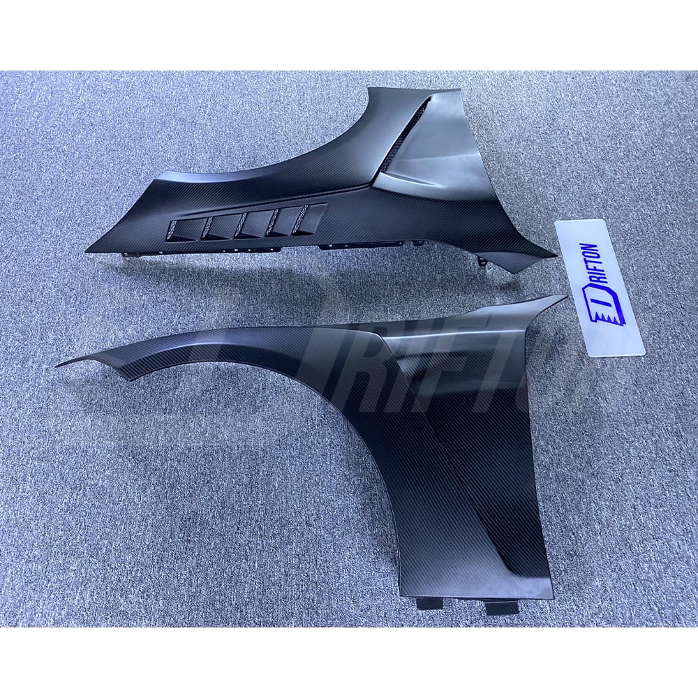 CMST Vented Style Dry Carbon Fiber Front Fender For BMW G80 M3 G82 M4 2020-2024
