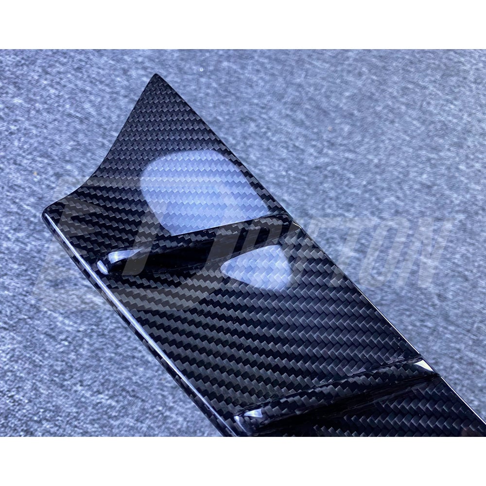 CSL Style Dry Carbon Fiber Fender Trim For BMW G82 M4 2020-2024