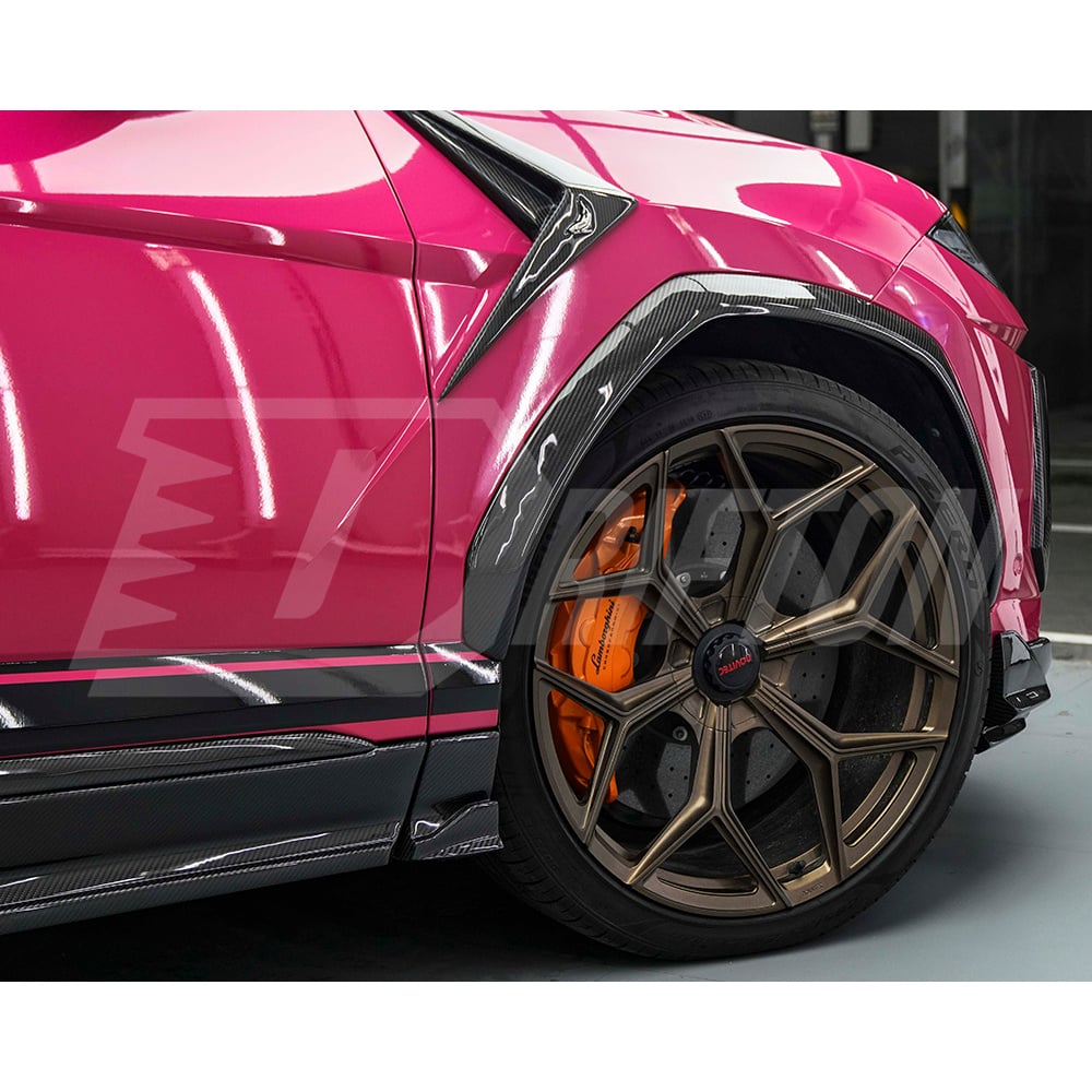 TopCar Style Dry Carbon Fiber Wheel Trims For Lamborghini URUS 2018-2022