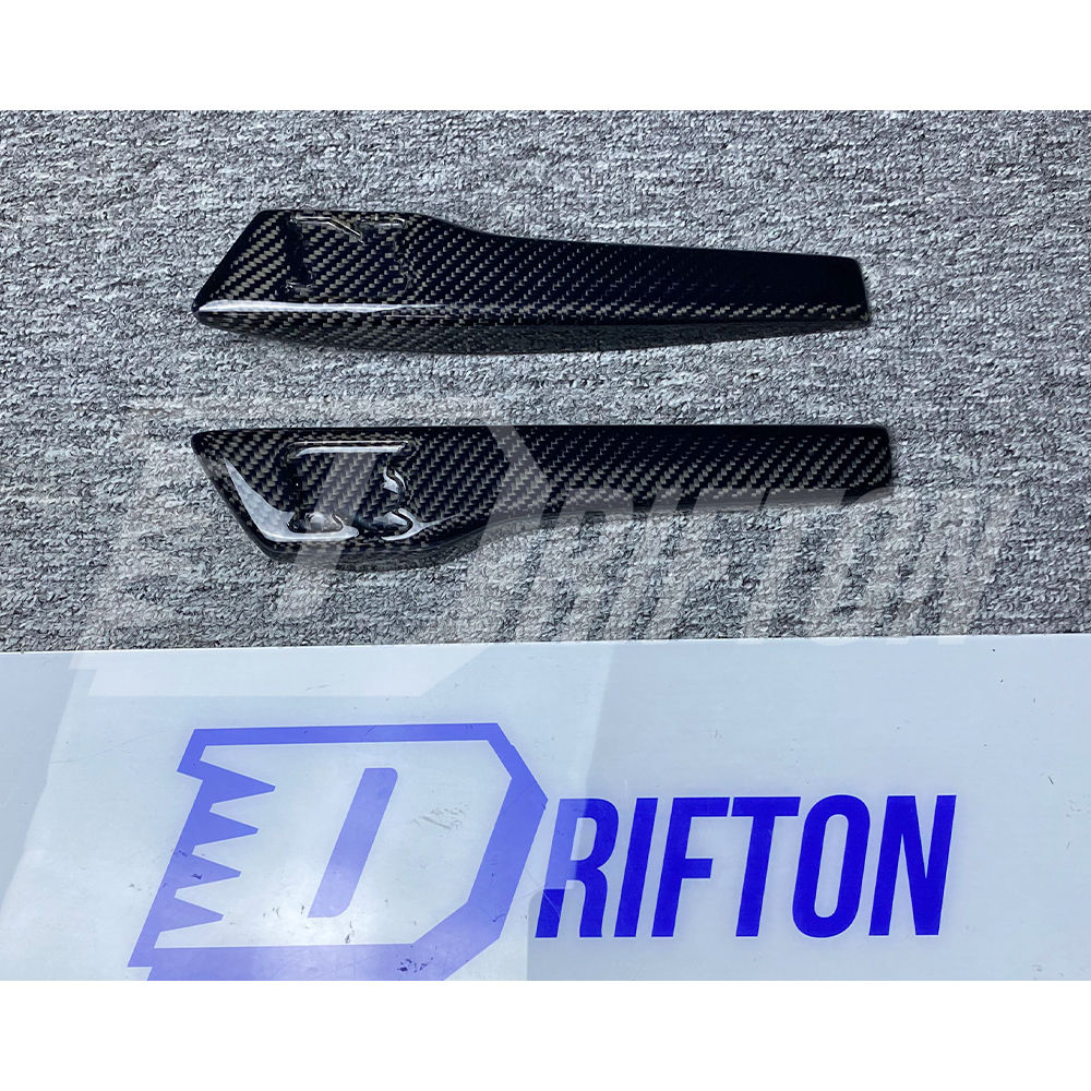 Carbon Fiber Fender Emblem Trim For Nissan R35 GTR 2008-2026