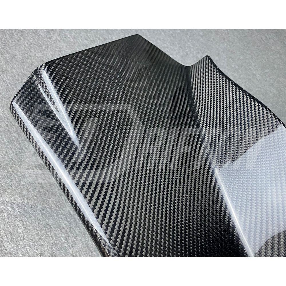 Dry Carbon Fiber Front Bumper Center Trim For Mclaren GT
