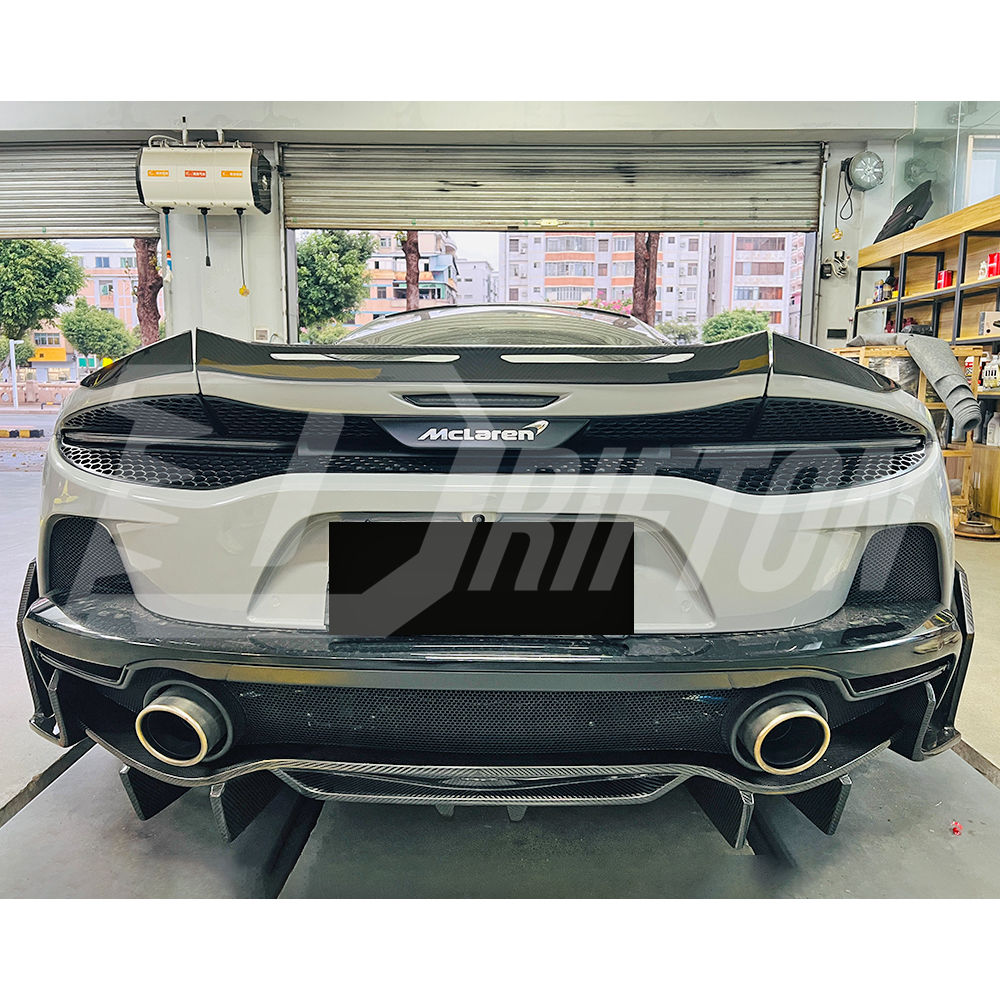 Dry Carbon Fiber Rear Bumper Side Splitters For Mclaren GT