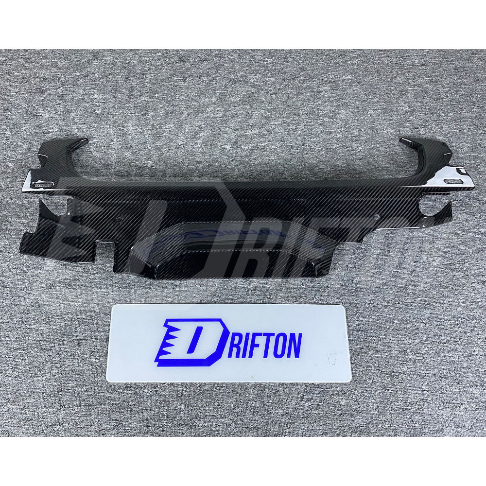 Dry Carbon Fiber Replacement Engine Bay Set For Audi R8 2016-2019 (2)