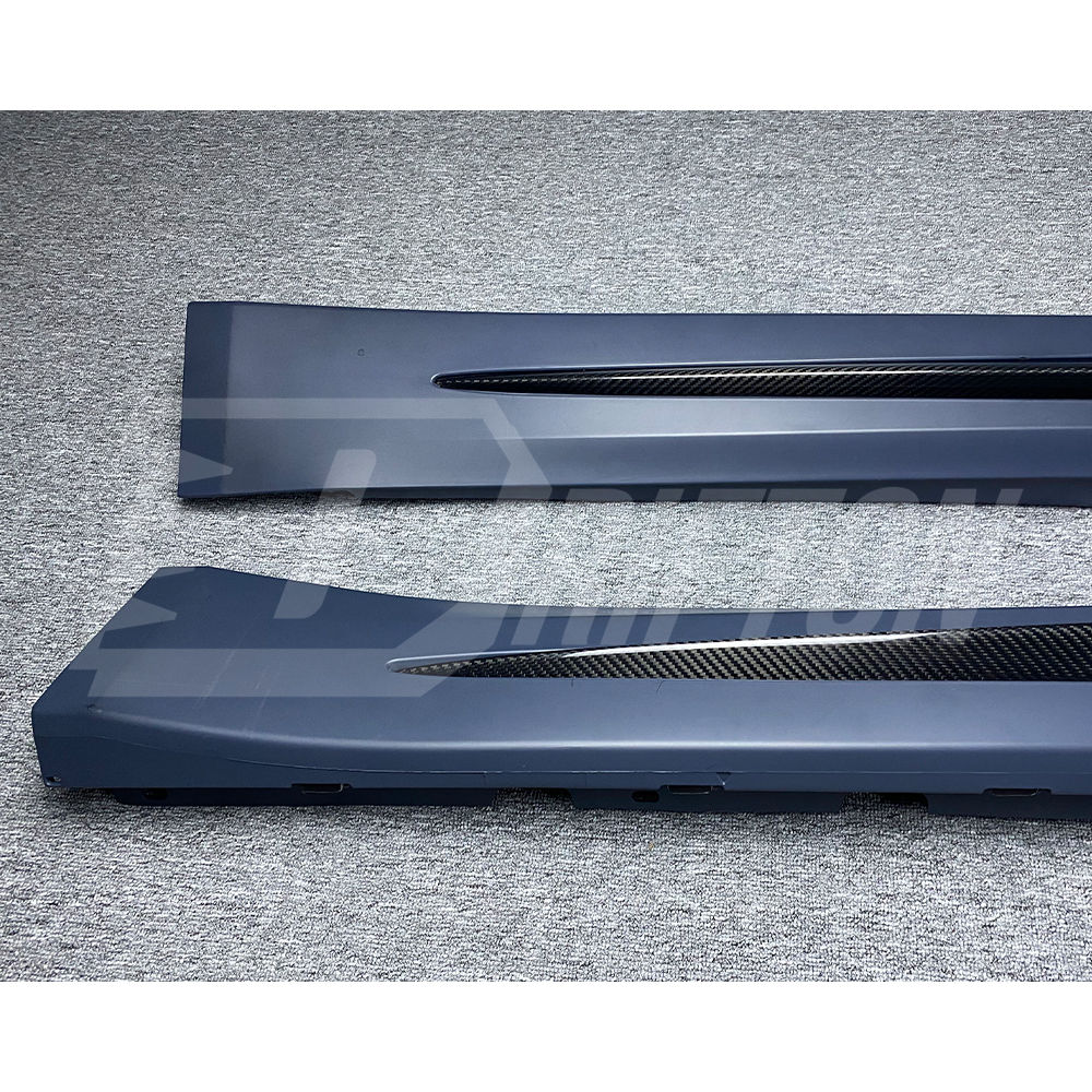 Quadrifoglio Style Partial Dry Carbon Fiber Side Skirt For Alfa Romeo Giulia 2016-2023