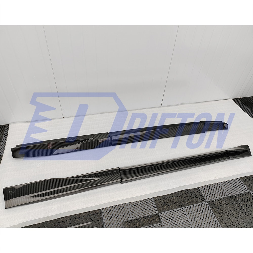 707 Style Dry Carbon Fiber Side Skirt For Aston Martin DBX