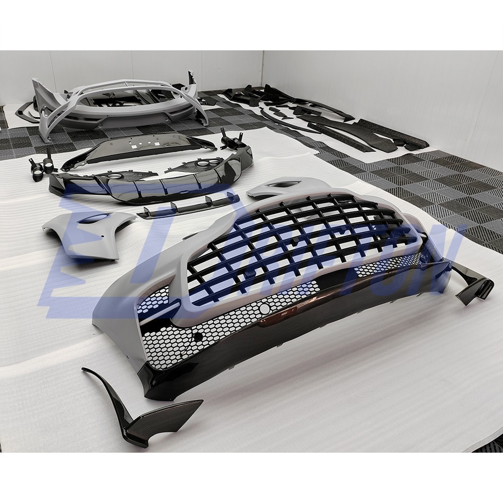 707 Style Dry Carbon Fiber With Portion Primer Rear Side Bumper & Rear Diffuser & Exhaust Tips For Aston Martin DBX