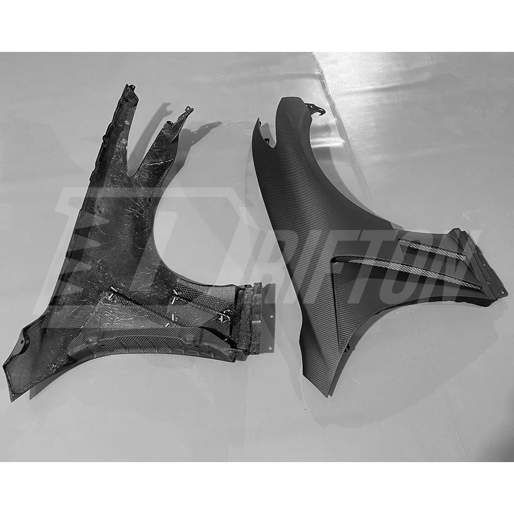 Vent Style Dry Carbon Fiber Fender For INFINITI G37 Coupe 2008-2015