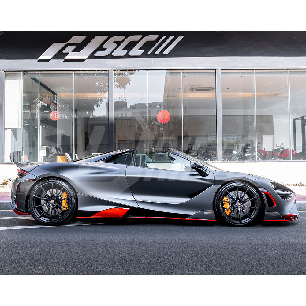765LT Style Dry Carbon Fiber With Portion Primer Side Skirt For Mclaren 720S 2017-2023