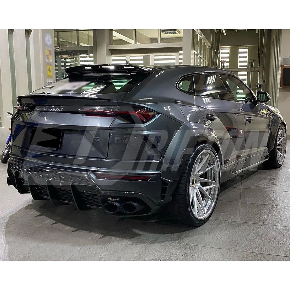 1016 Style Dry Carbon Fiber Wide Body Kit & Hood For Lamborghini URUS