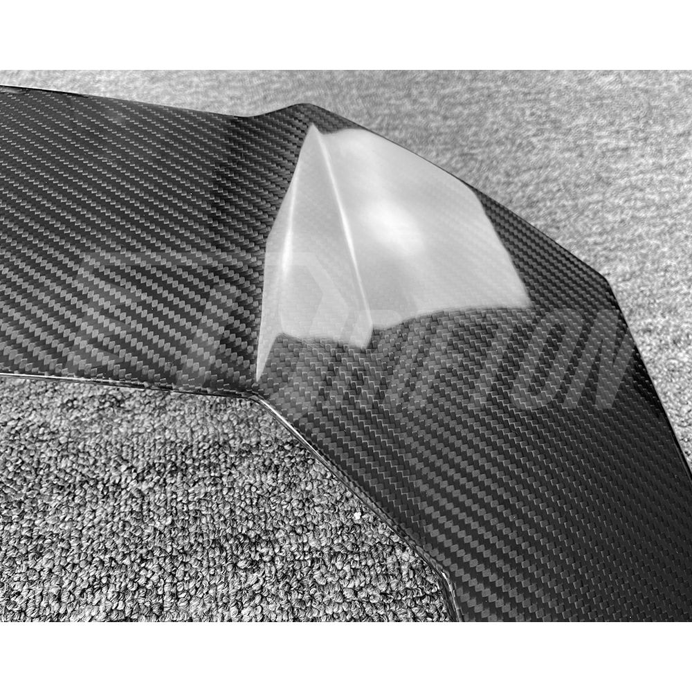 Mansory Style Dry Carbon Fiber Rear Roof Spoiler Wing For Lamborghini URUS & S & Performante
