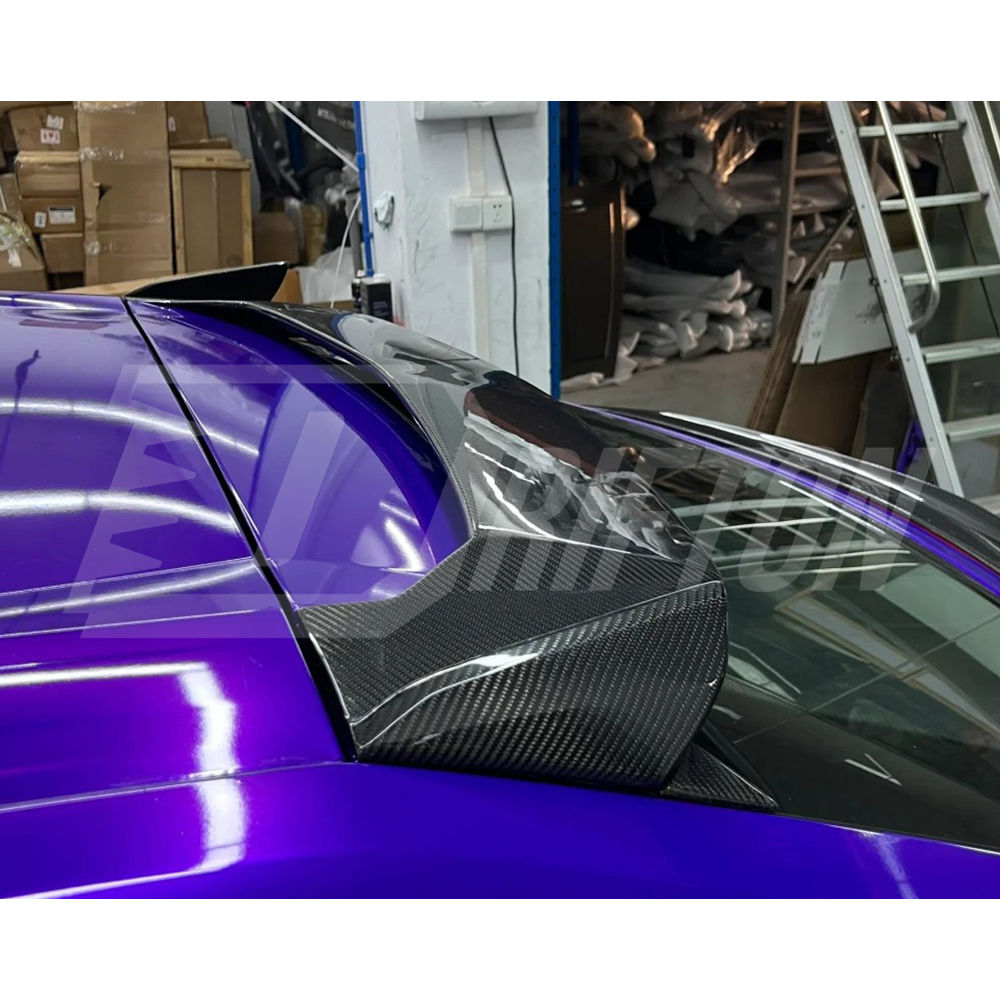TopCar Style Dry Carbon Fiber Roof Spoiler For Lamborghini URUS